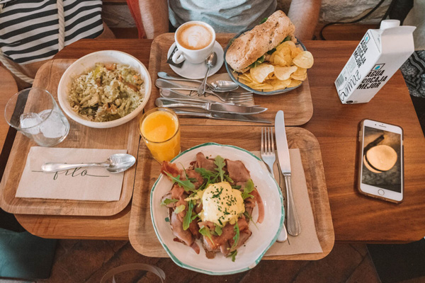 breakfast in seville