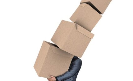 Hire moving companies in Seville